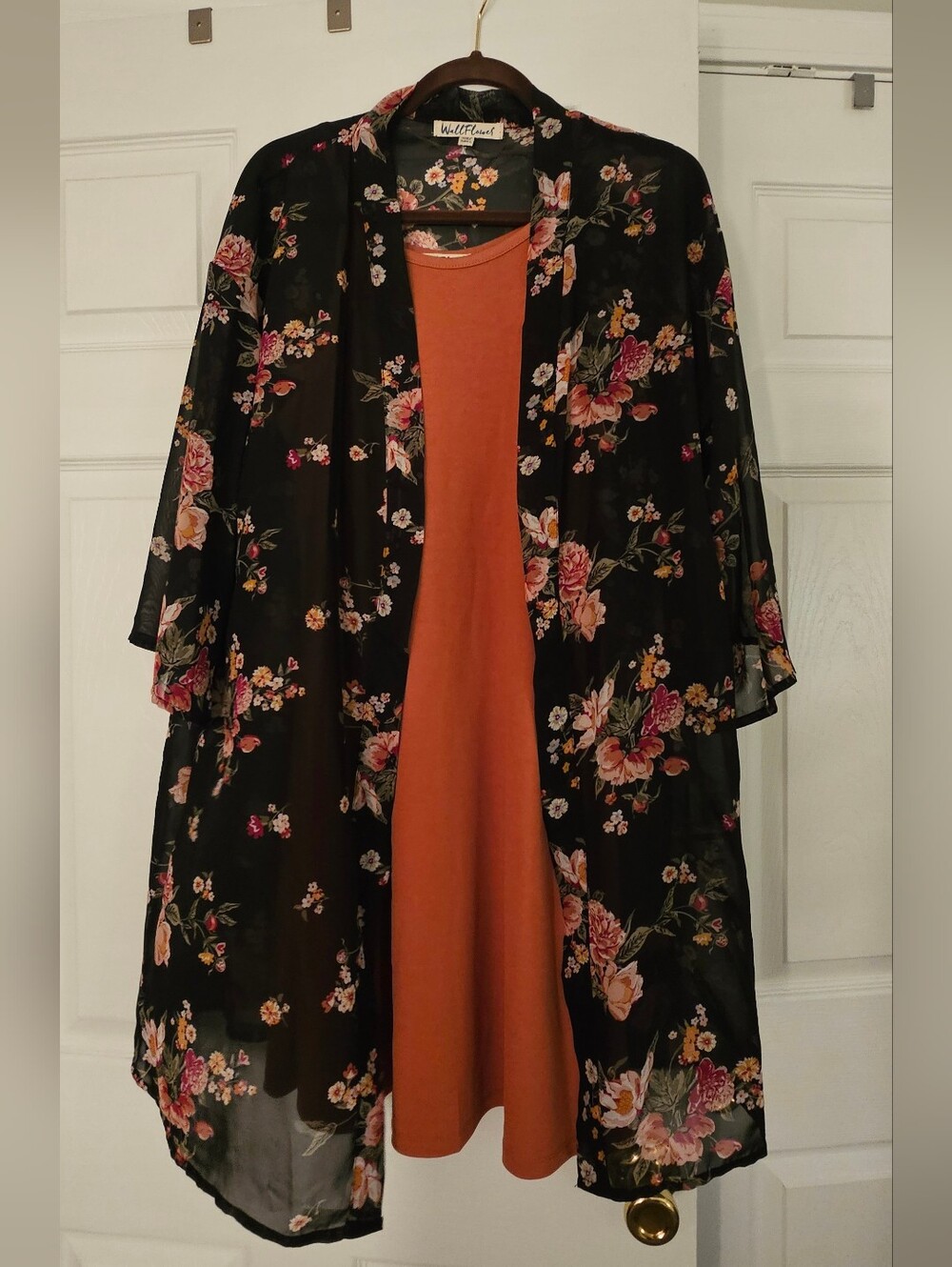 Wallflower Dress W/Floral Kimono Size Large